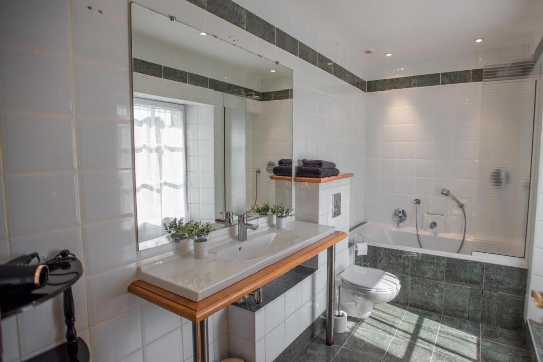 Photo of Bathroom in Guignicourt-sur-Vence