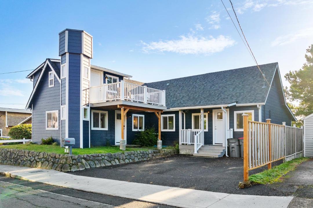 Photo of Others in Seaside