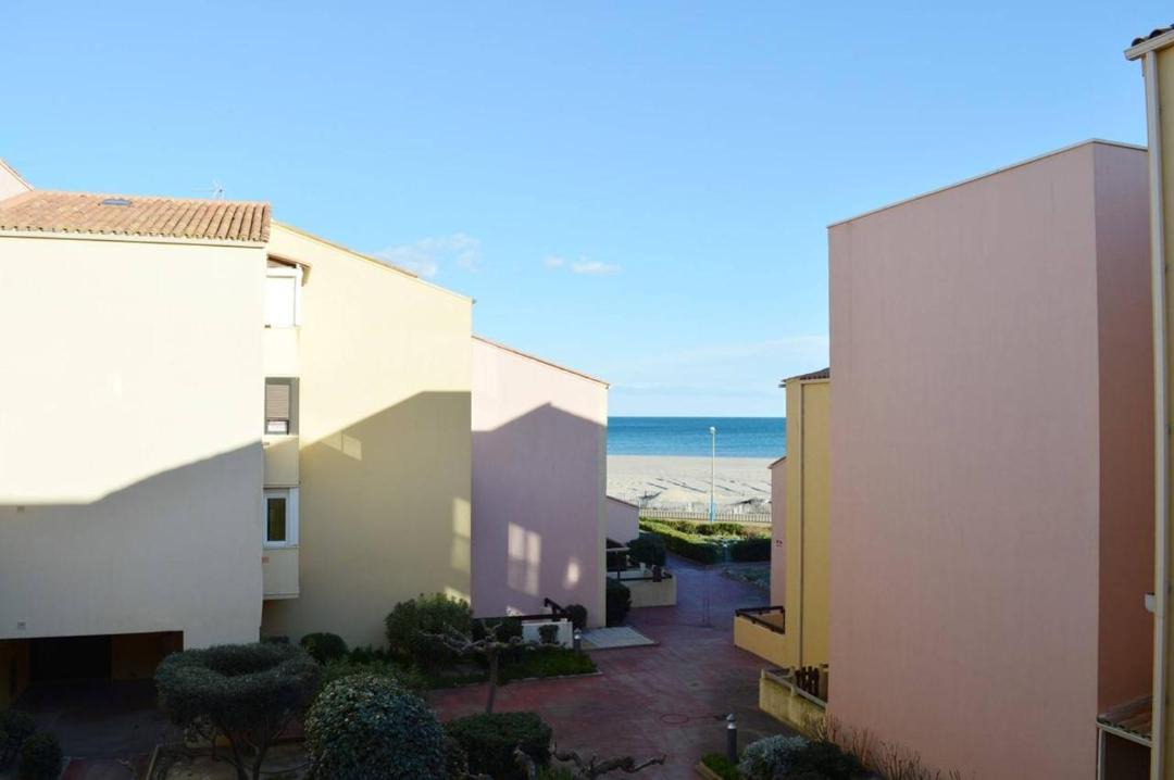 Photo of Others in Saint-Pierre-la-Mer