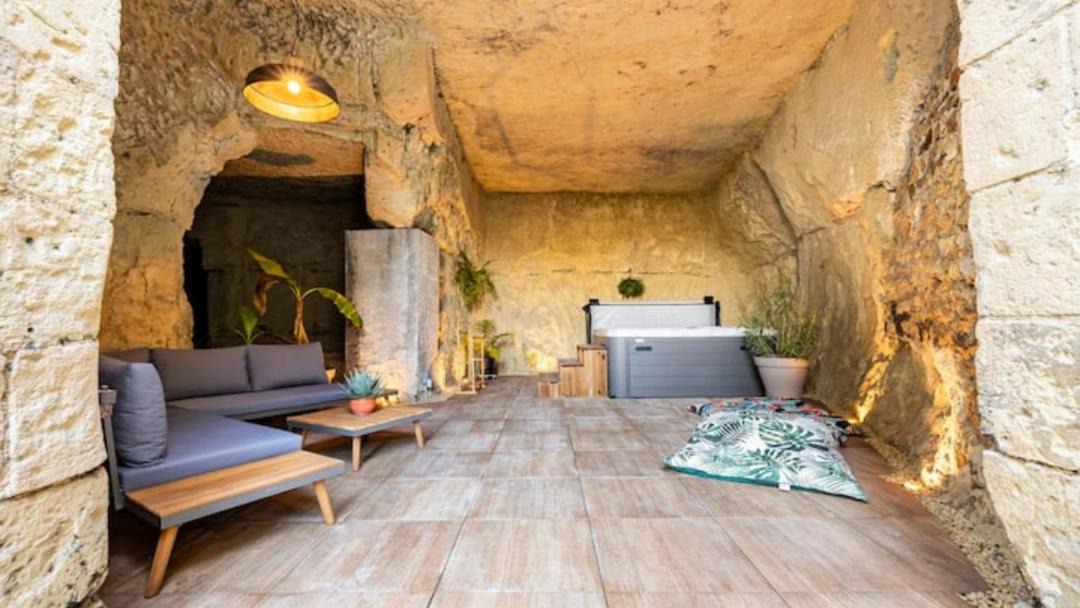 Photo of Others in Parnay