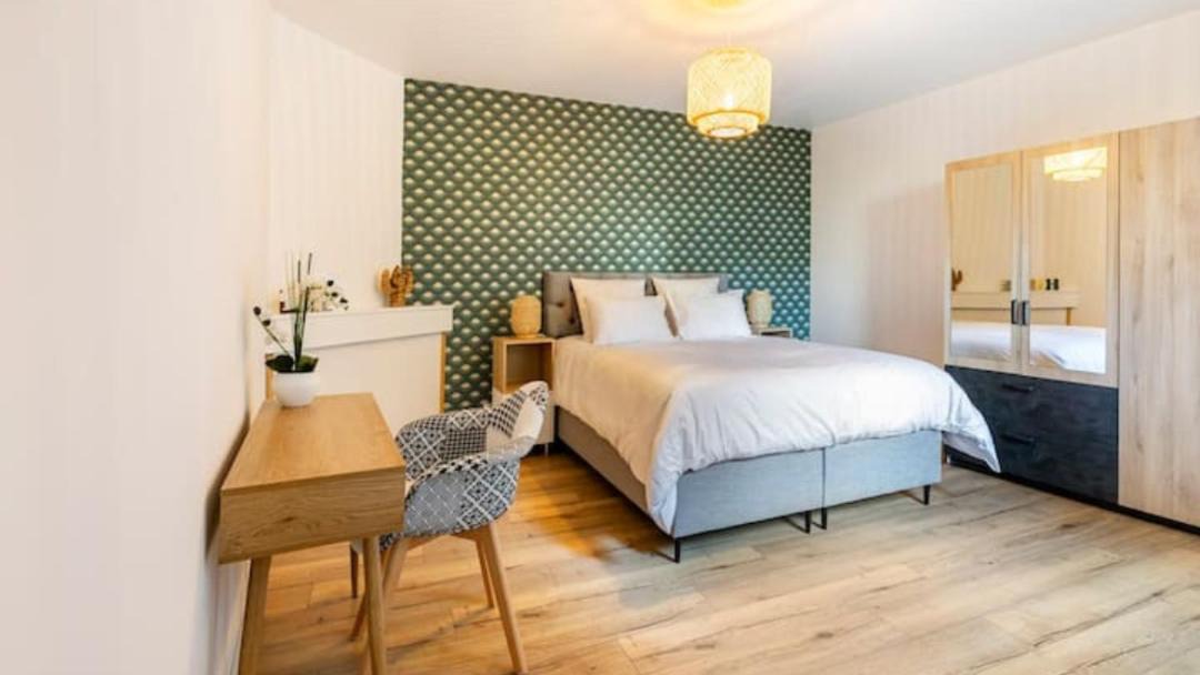 Photo of Bedroom in Parnay