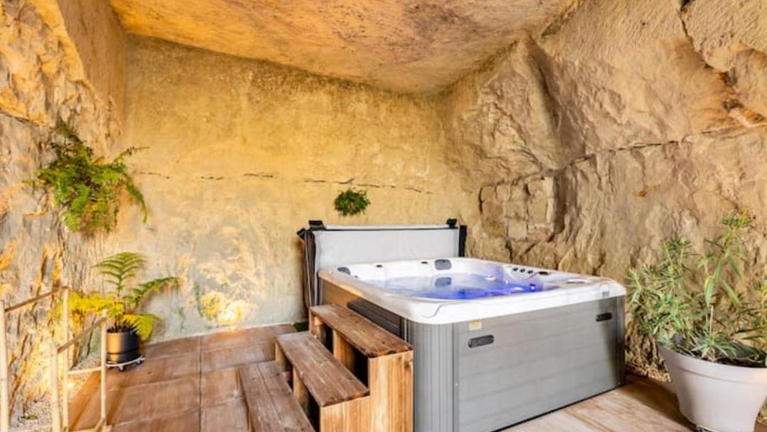 Photo of Bathroom in Parnay