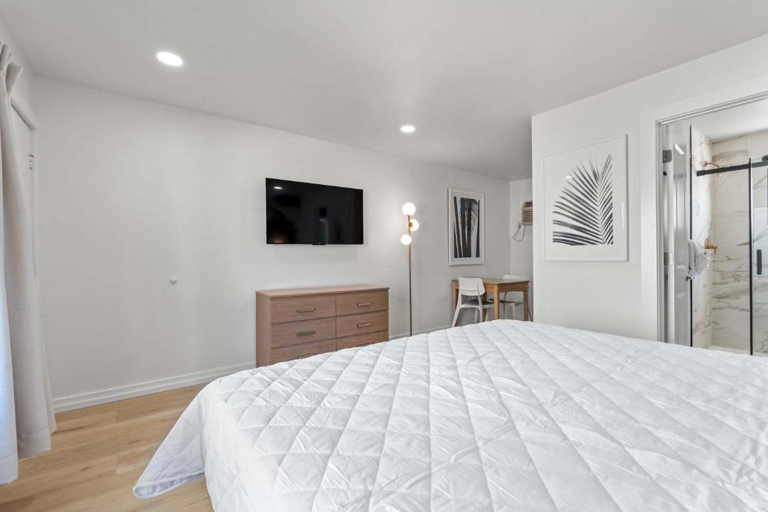 Photo of Bedroom in Ocean Drive