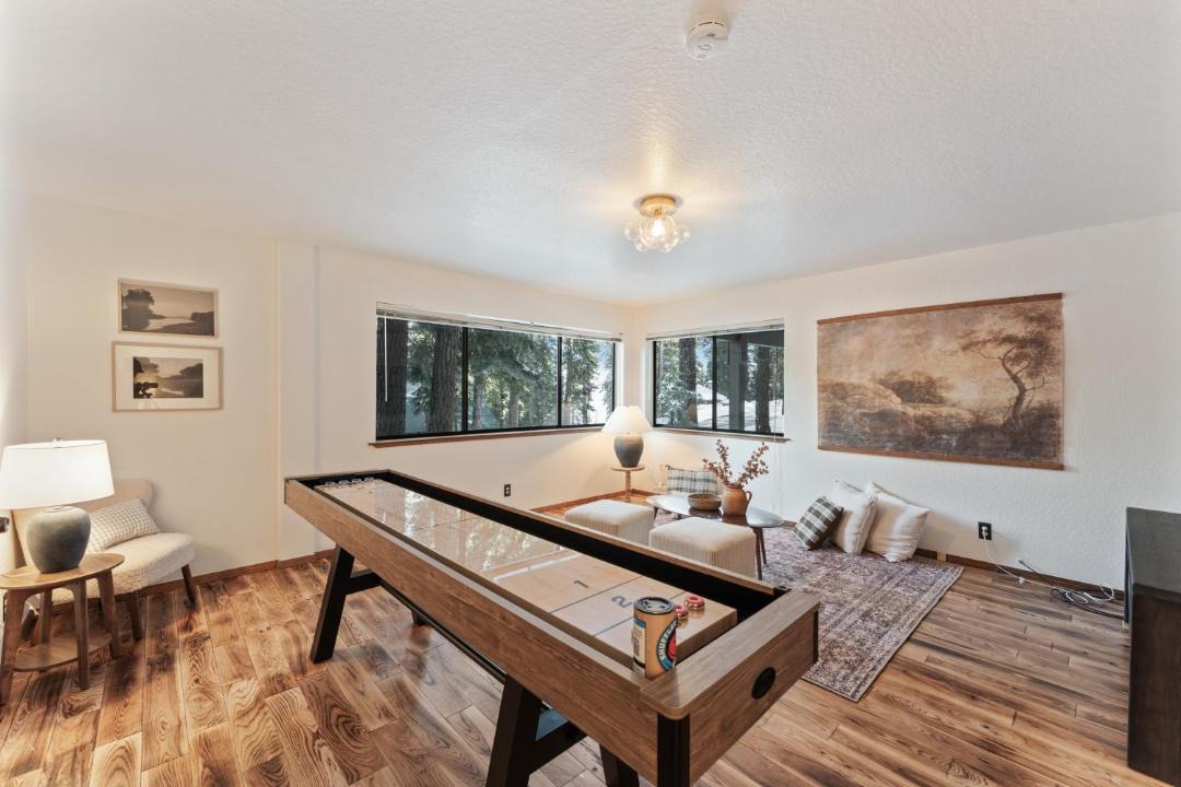 Photo of Others in Kingswood Estates