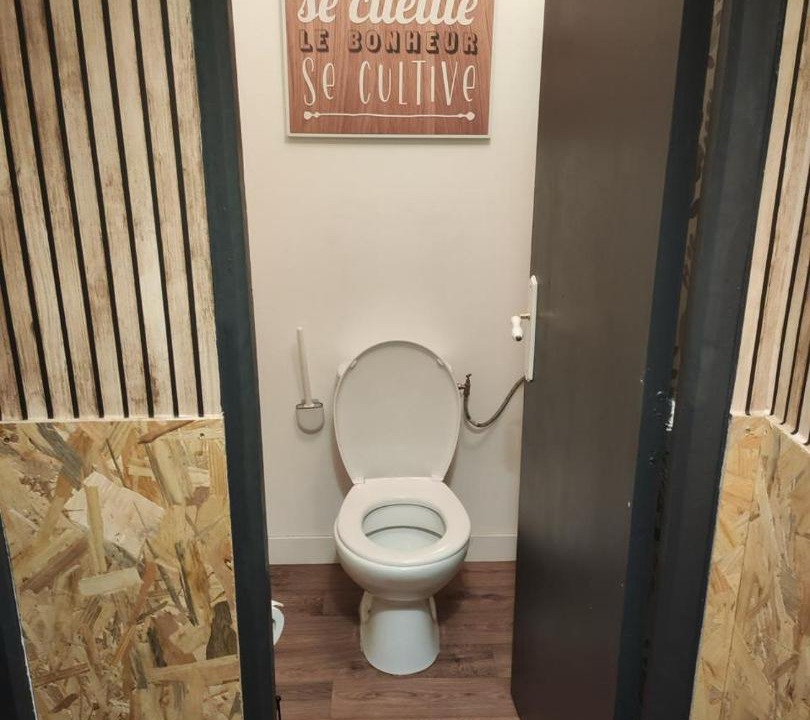 Photo of Bathroom in Bourbourg