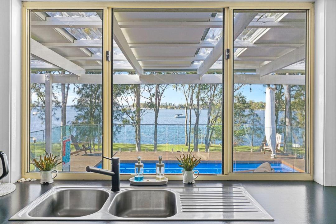 Photo of Others in Brightwaters