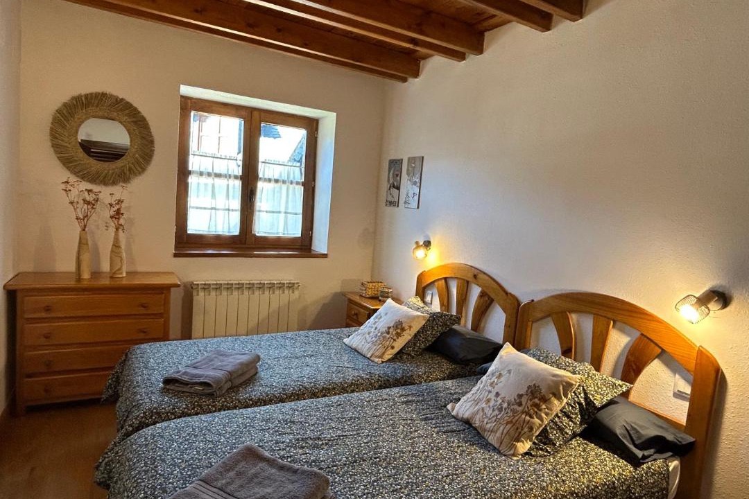 Photo of Bedroom in Linsoles