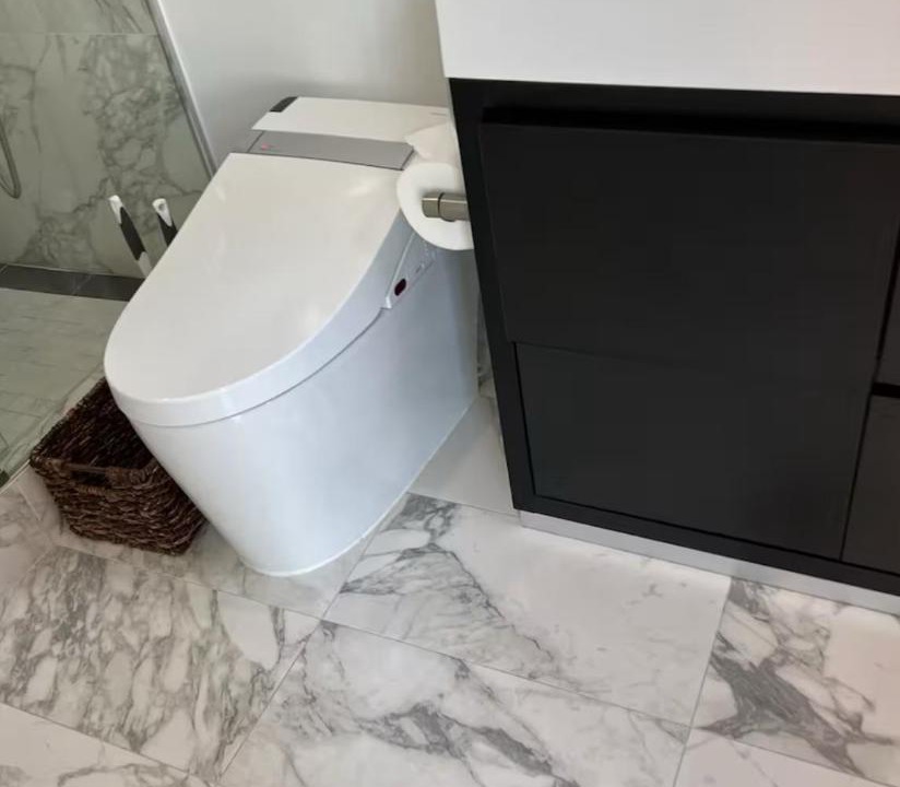 Photo of Bathroom in Tarzana