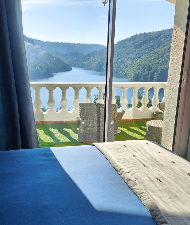 Photo of Others in Miremont