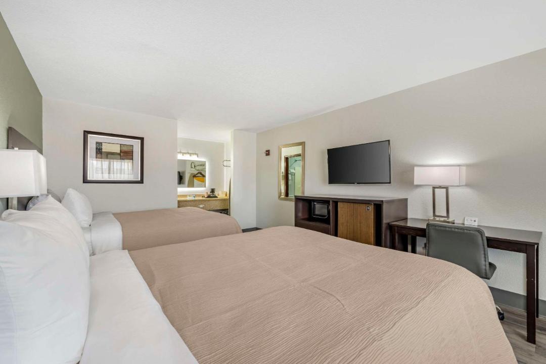 Photo of Bedroom in Siloam Springs