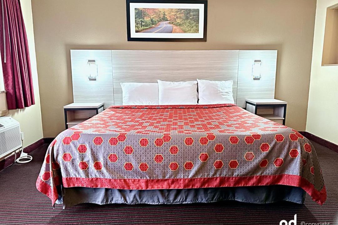 Photo of Bedroom in Three Bridges