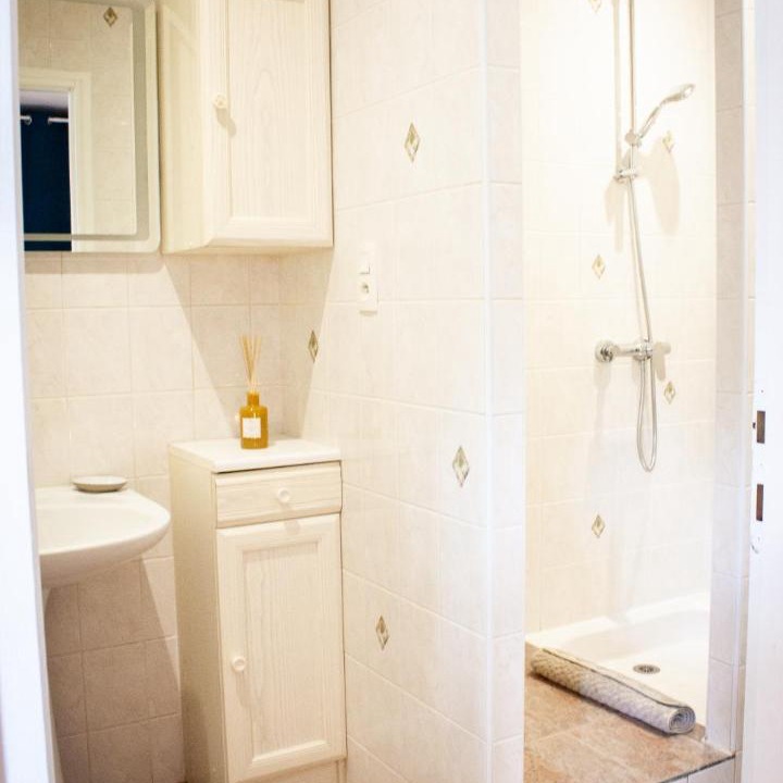 Photo of Bathroom in Albertville