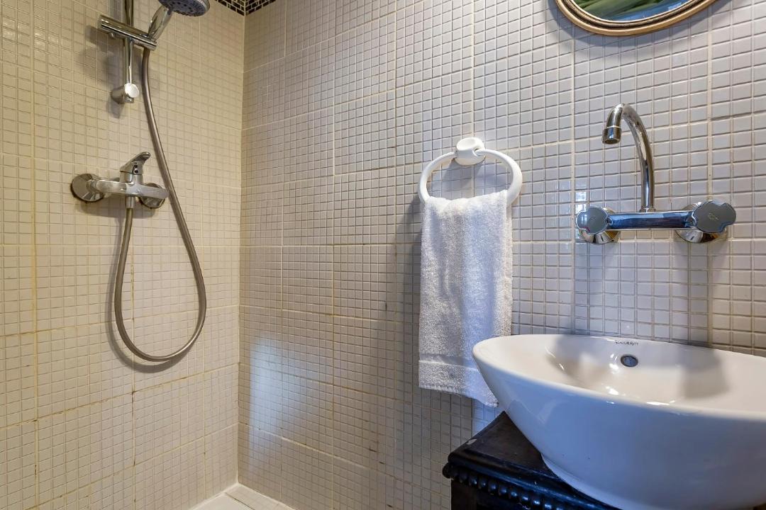 Photo of Bathroom in Vaise
