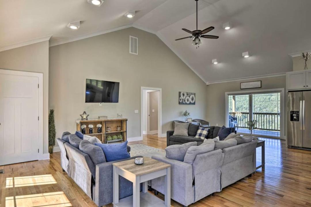 Photo of Others in Trenton