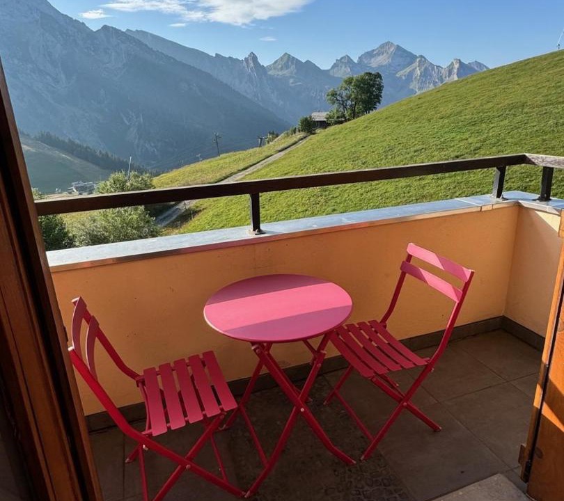 Photo of Patio Balcony in Manigod