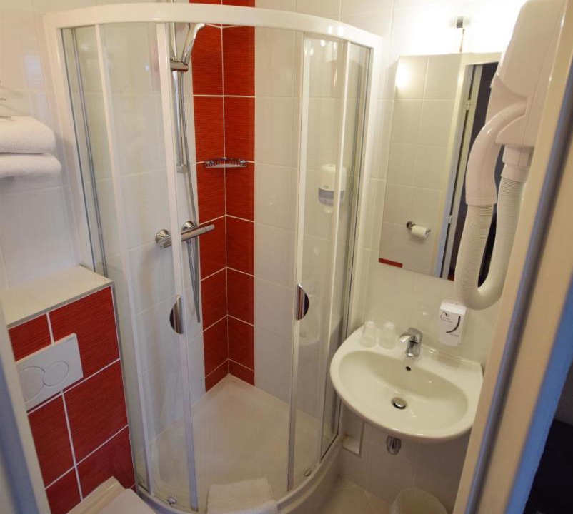 Photo of Bathroom in Sance