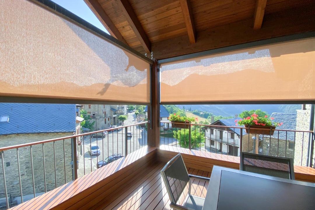 Photo of Patio Balcony in Tirvia