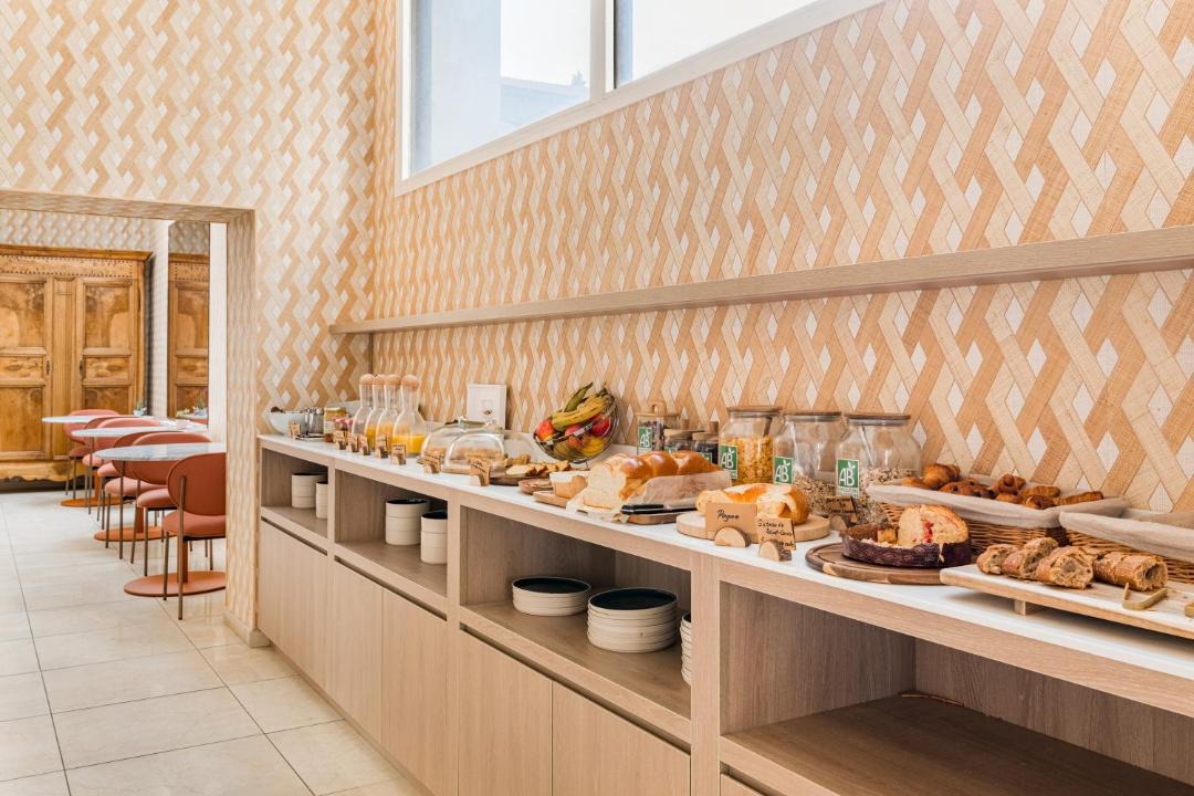 Photo of Others in Secteur 1