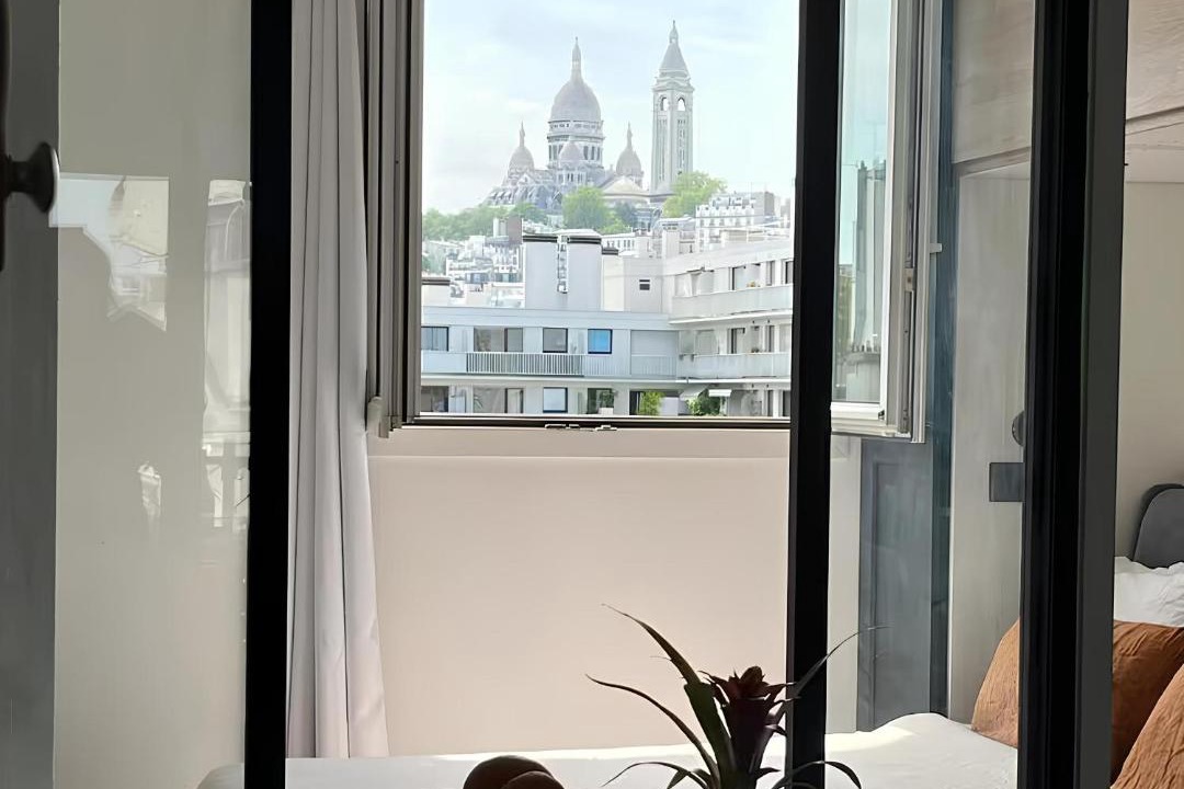 Photo of Others in 18th Arrondissement