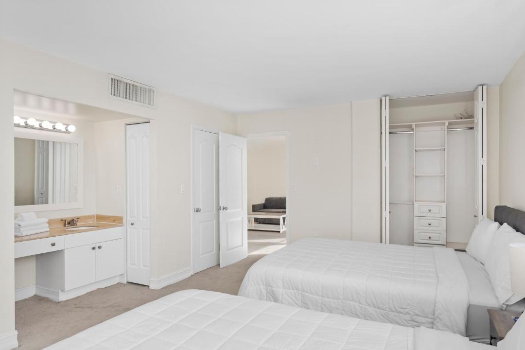 Photo of Bedroom in Bay Harbor Islands