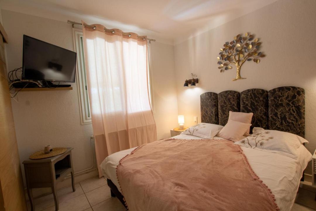 Photo of Bedroom in Limeuil