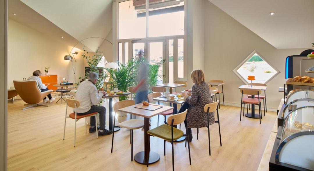 Photo of Others in Tournus