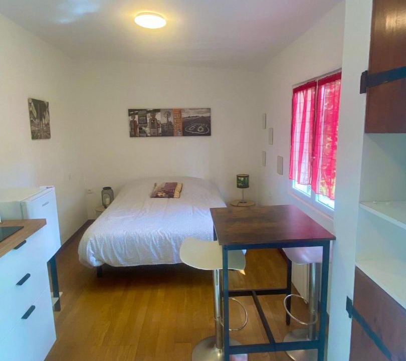 Photo of Bedroom in Maisse