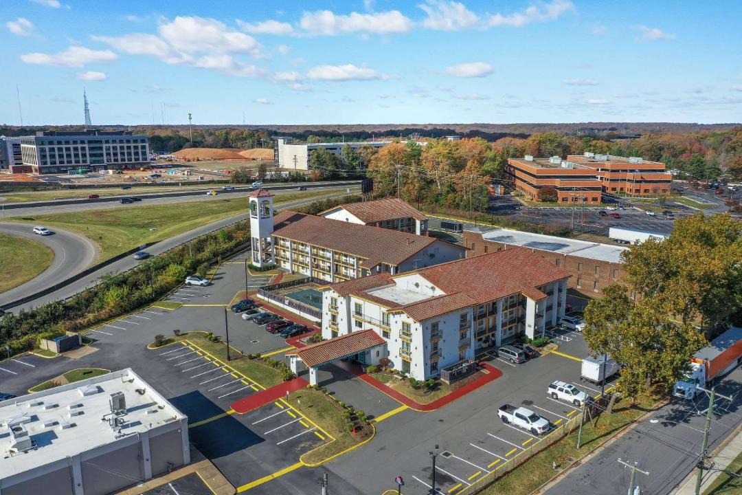 Photo of Buildings in North Chesterfield