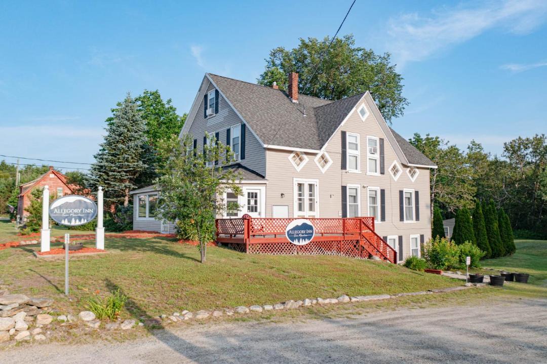 Photo of Others in Twin Mountain