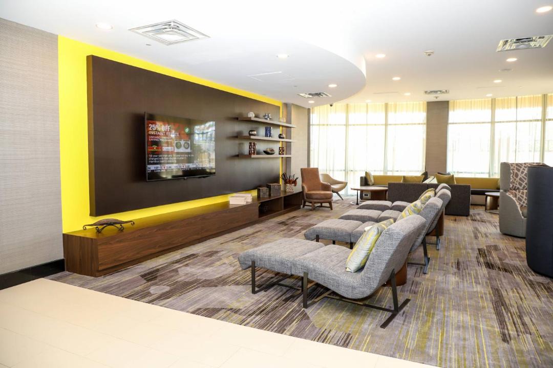 Photo of Livingroom in Steeles Industrial