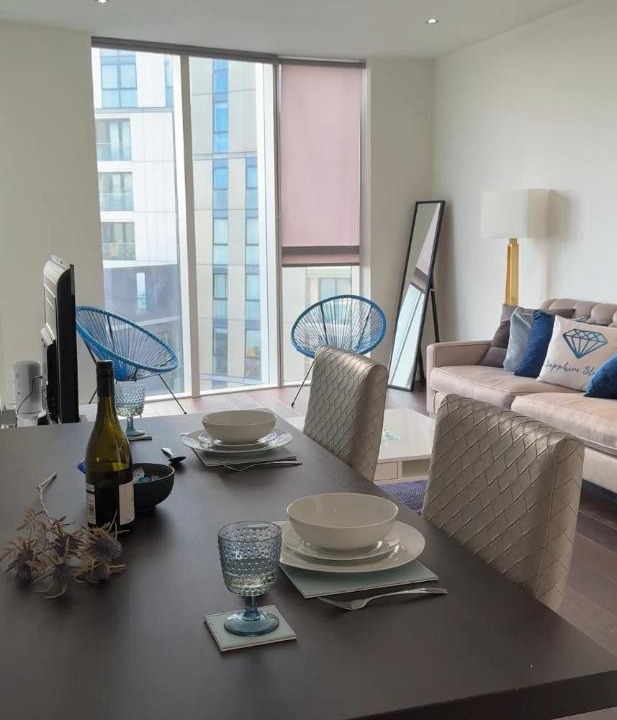 Photo of Others in Vauxhall