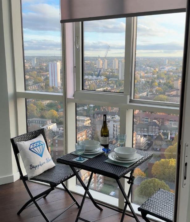 Photo of Others in Vauxhall