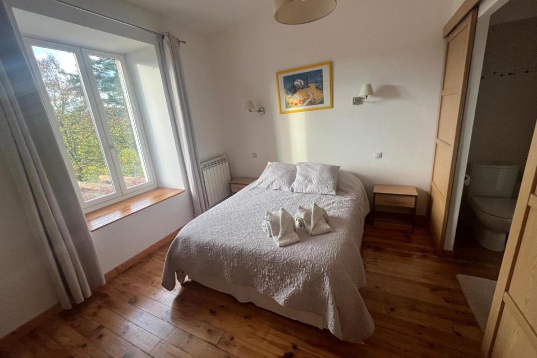 Photo of Bedroom in Doranges