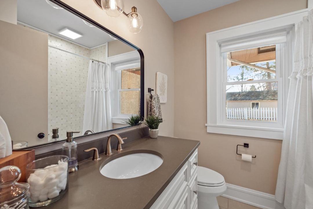 Photo of Bathroom in Waupaca