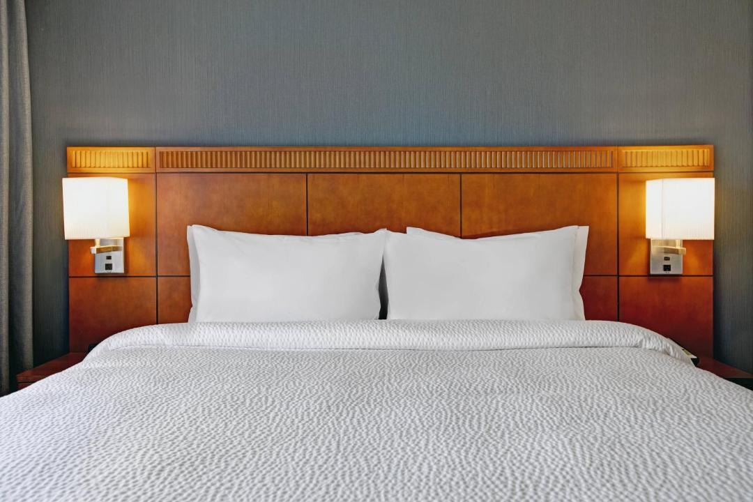 Photo of Bedroom in Elmhurst