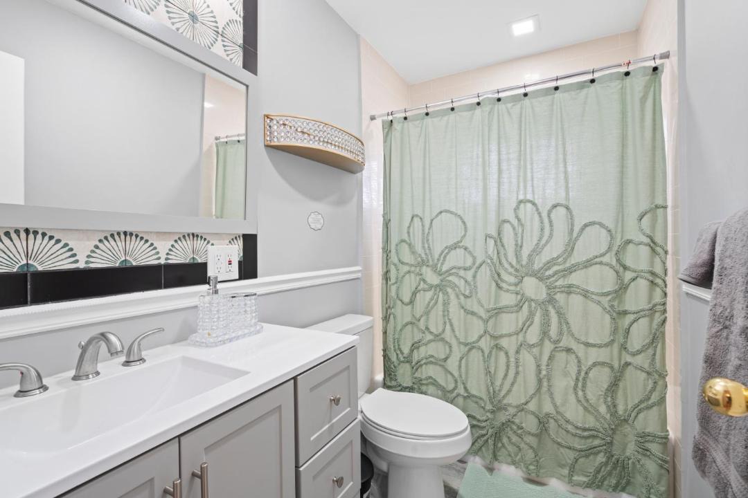 Photo of Bathroom in North Side