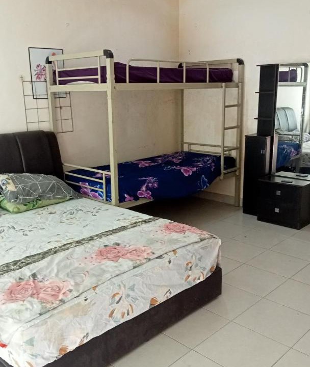 Photo of Bedroom in Kampung Rawa