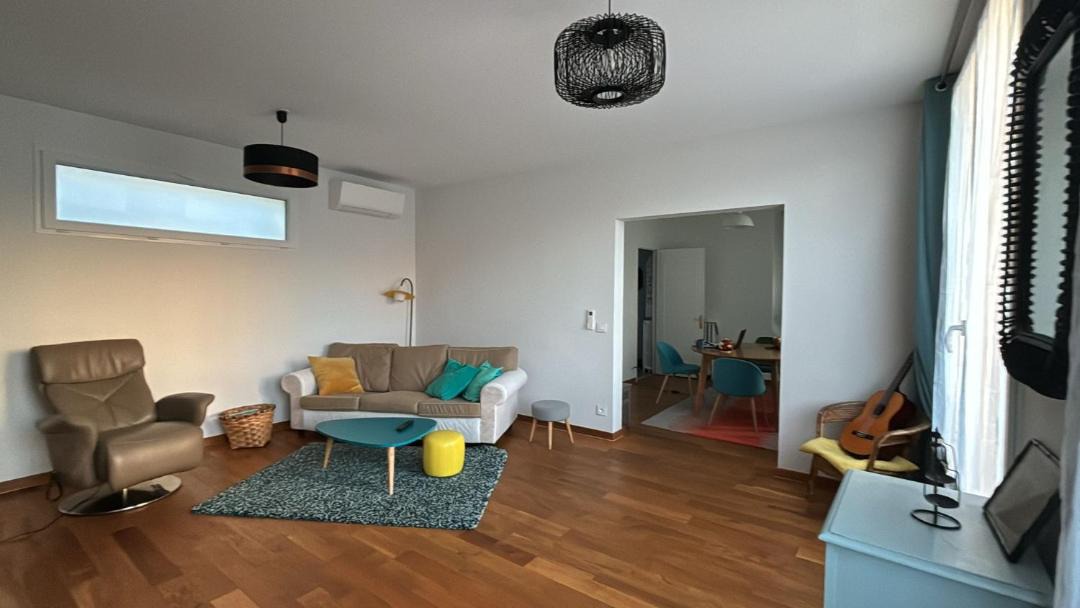 Photo of Livingroom in Arcueil