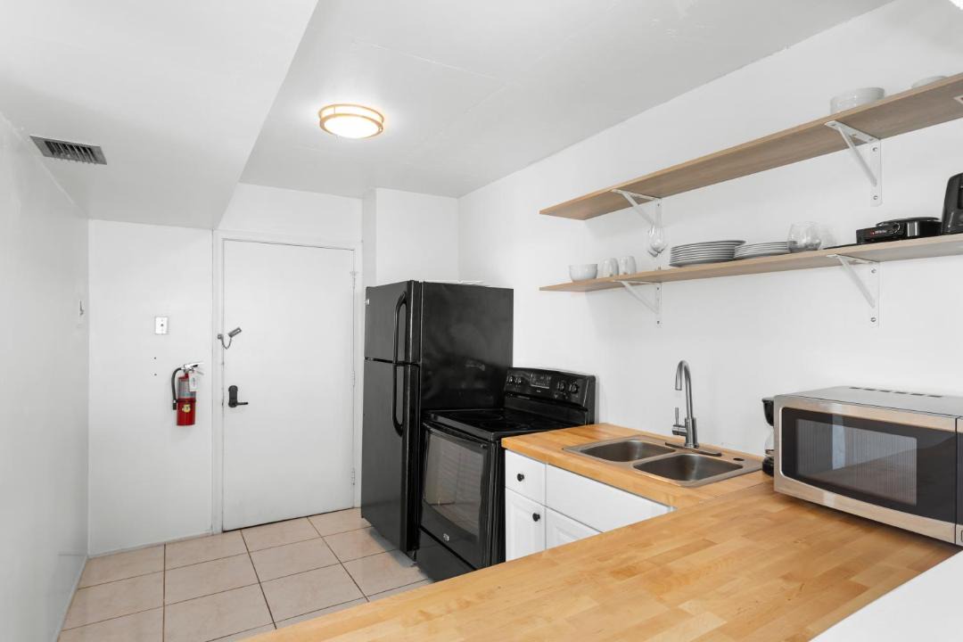 Photo of Kitchen in Bay Harbor Islands