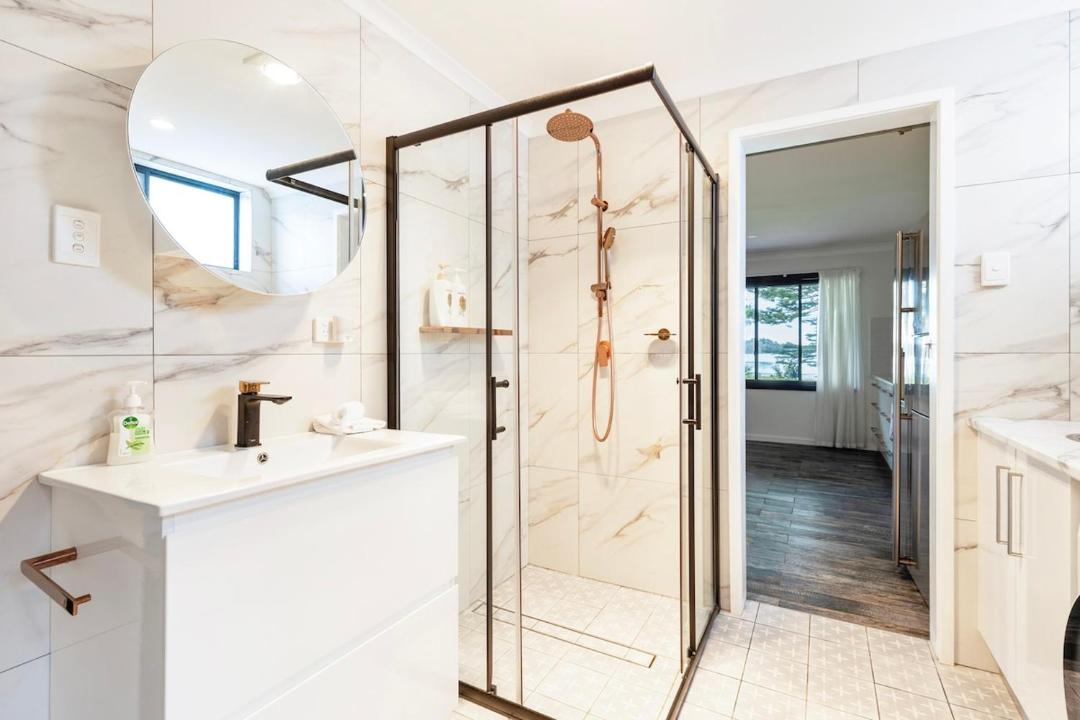 Photo of Bathroom in Buff Point