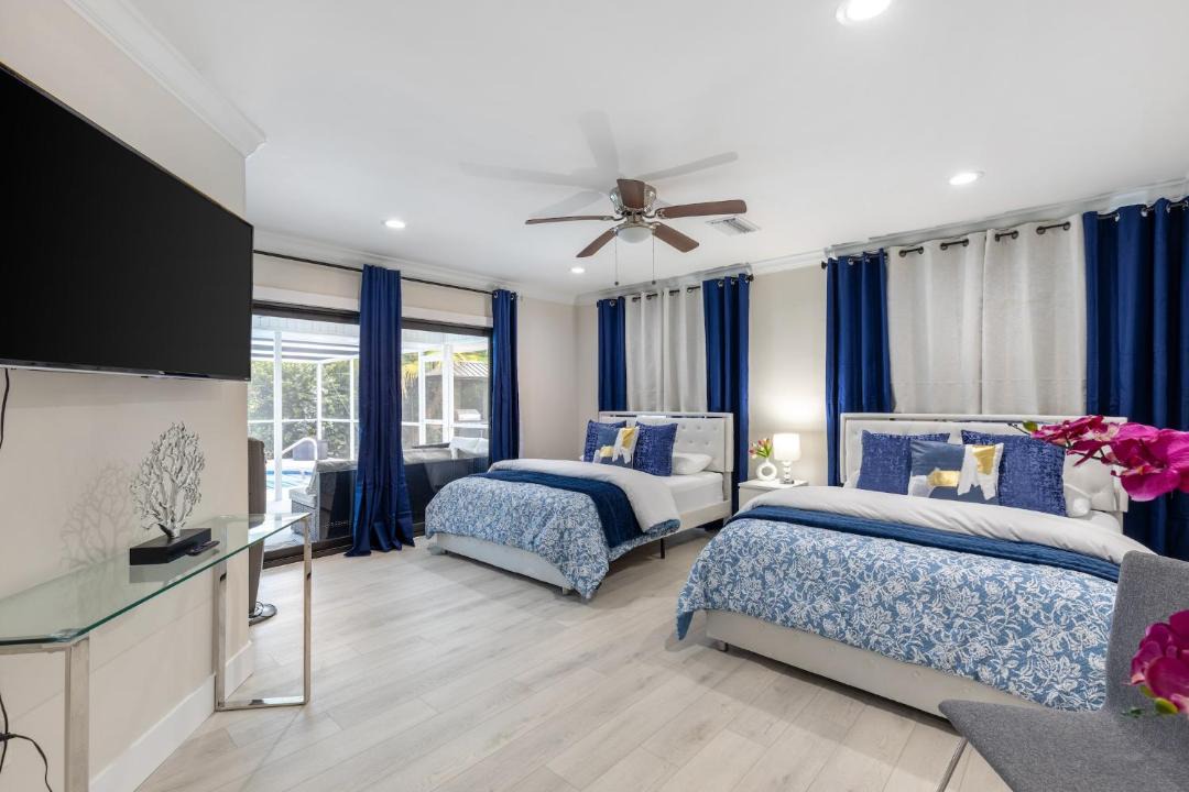 Photo of Bedroom in East Naples