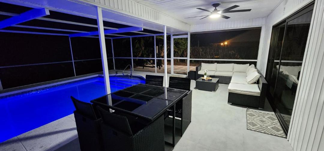 Photo of Patio Balcony in East Naples
