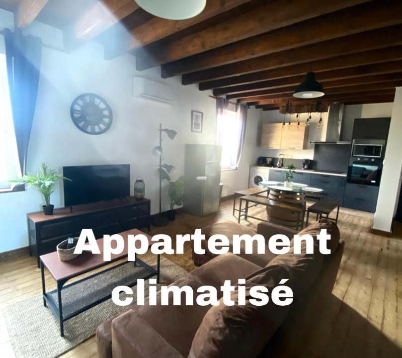 Photo of Livingroom in Digoin