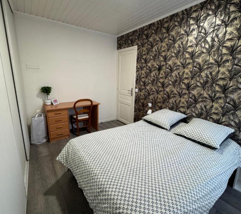 Photo of Bedroom in Villemomble