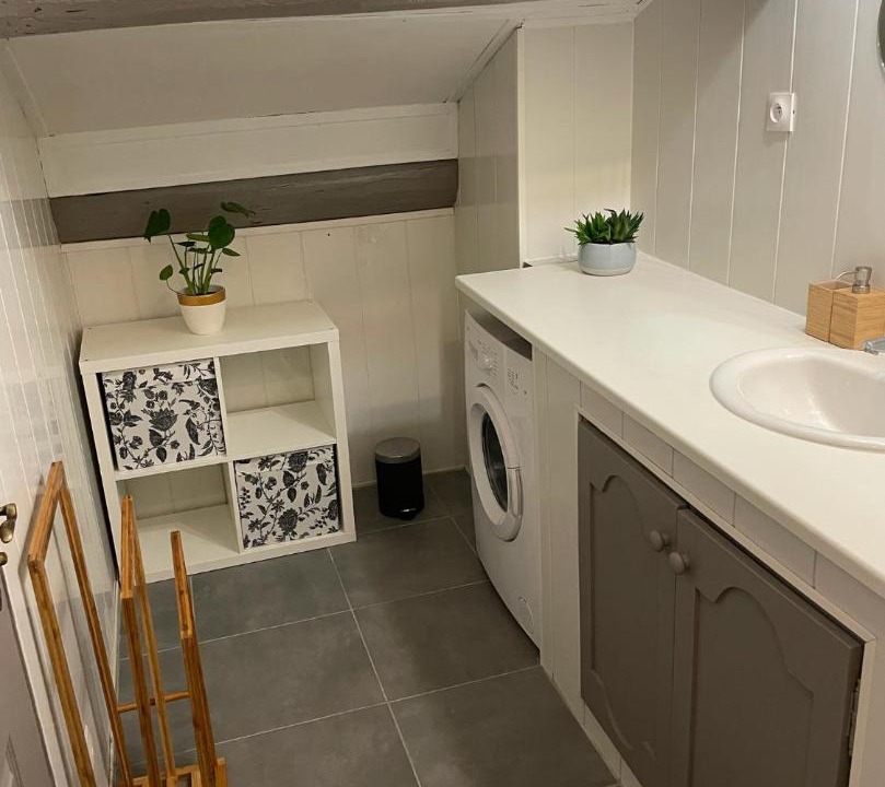 Photo of Bathroom in Manosque