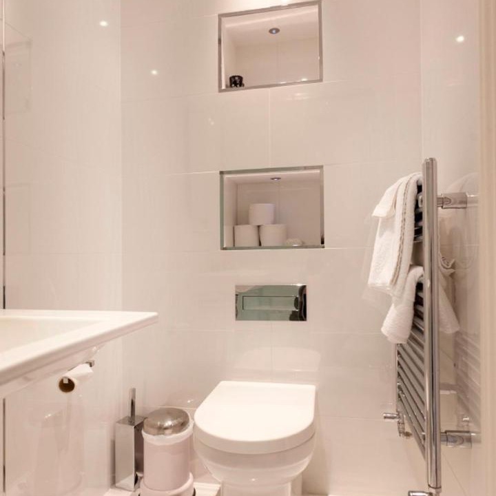 Photo of Bathroom in Castle Donington