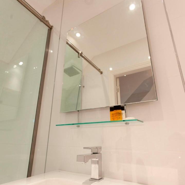 Photo of Bathroom in Castle Donington