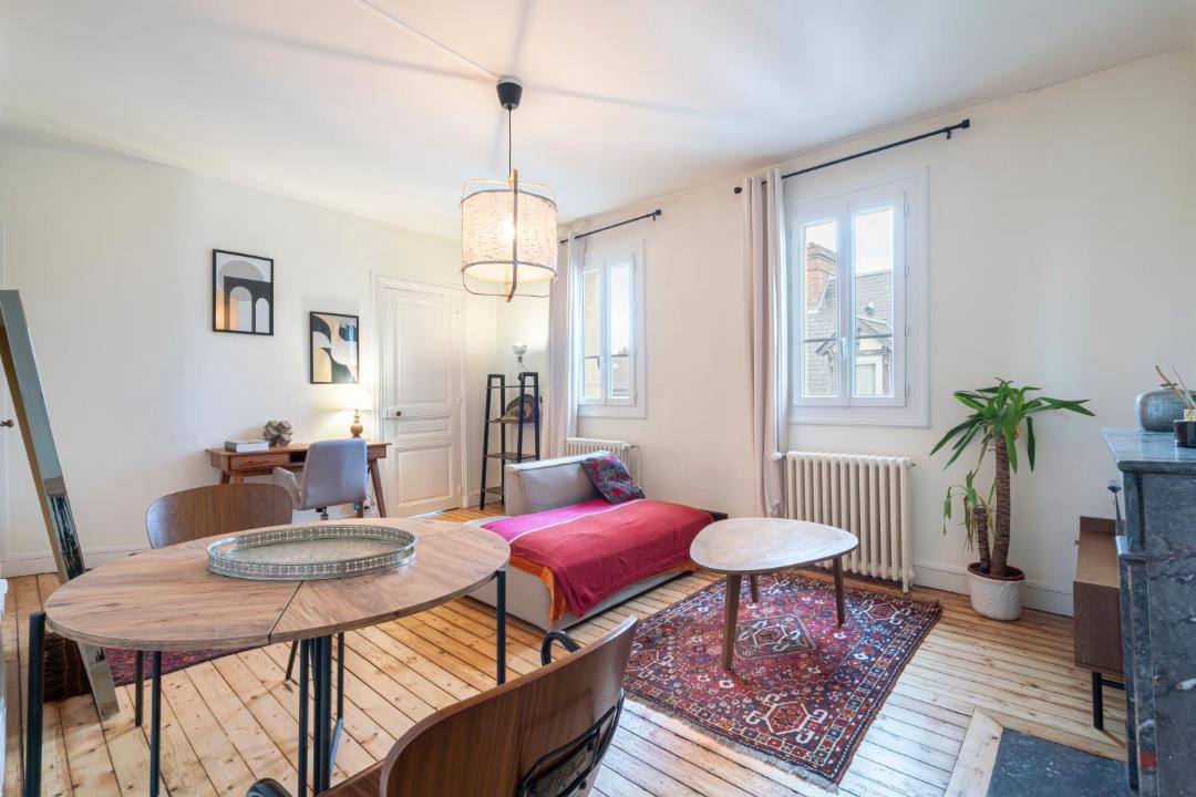 Photo of Others in Saint-Julien