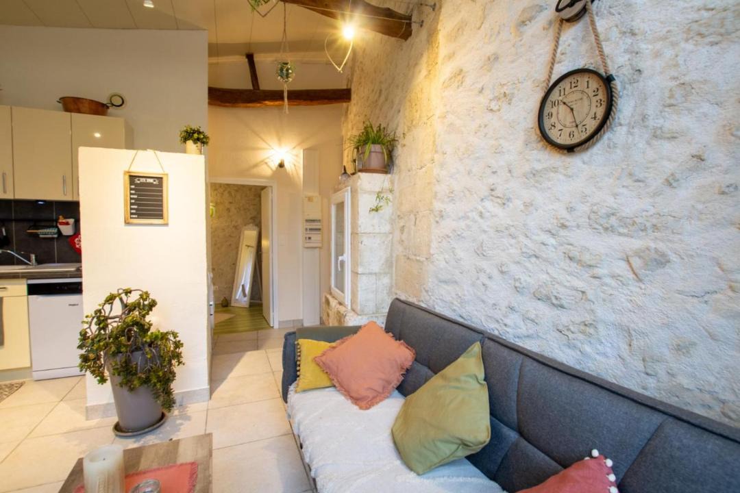 Photo of Others in Bertric-Buree