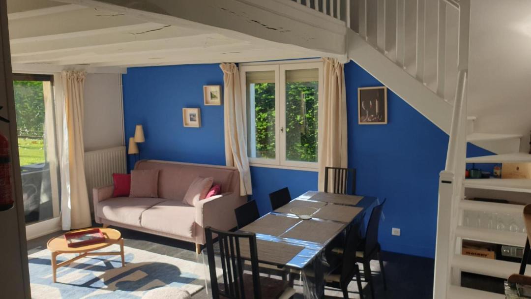 Photo of Others in Saint-Laurent-des-Vignes